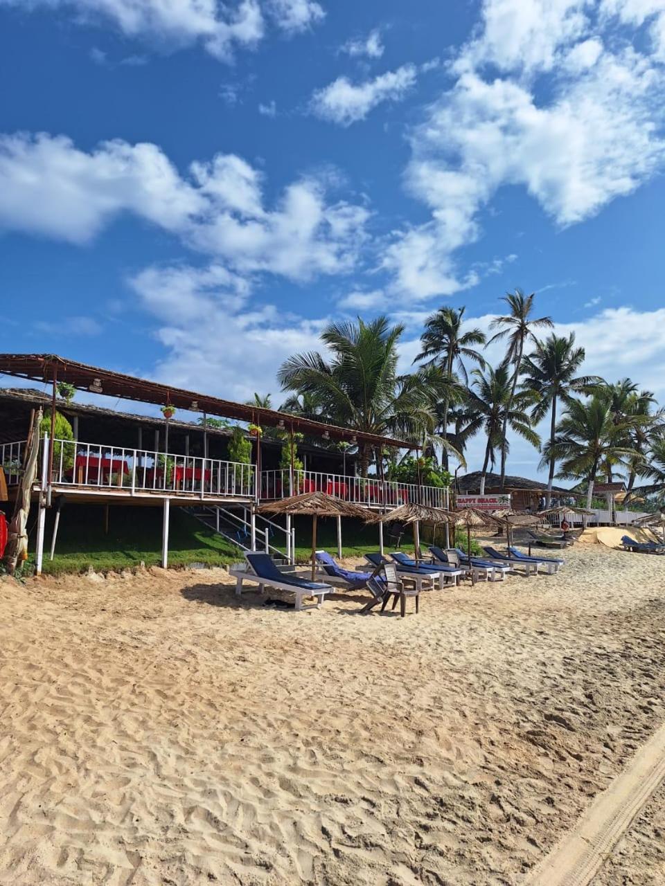 Happy Shack Beach And Wooden Huts Colva Eksteriør billede